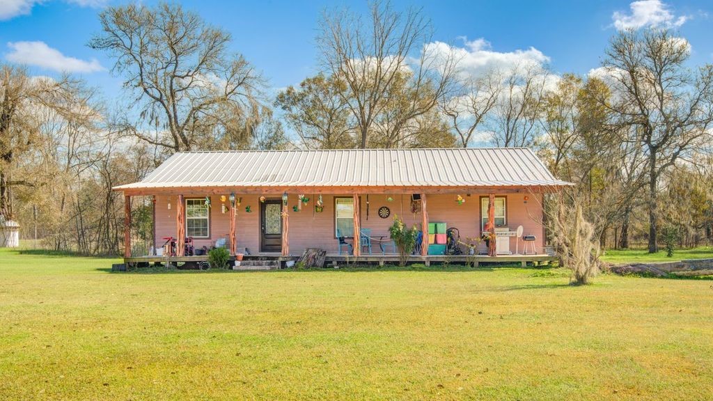 181 County Road 472 Sweeny TX 77480