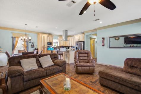 181 County Road 472 Sweeny TX 77480