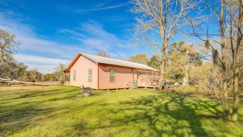 181 County Road 472 Sweeny TX 77480