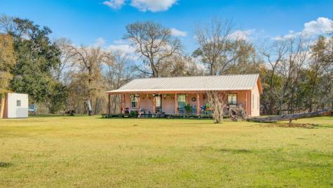 181 County Road 472 Sweeny TX 77480