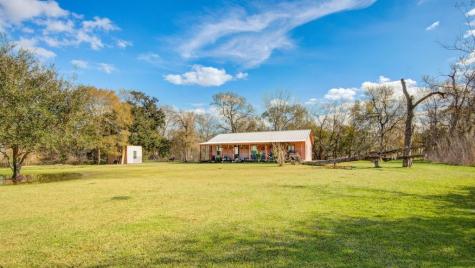 181 County Road 472 Sweeny TX 77480