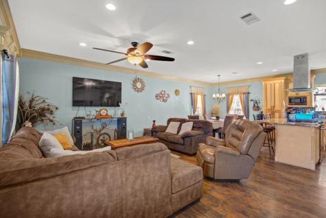 181 County Road 472 Sweeny TX 77480