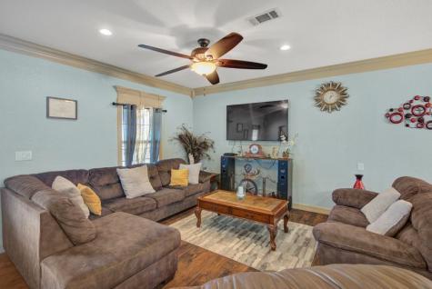 181 County Road 472 Sweeny TX 77480