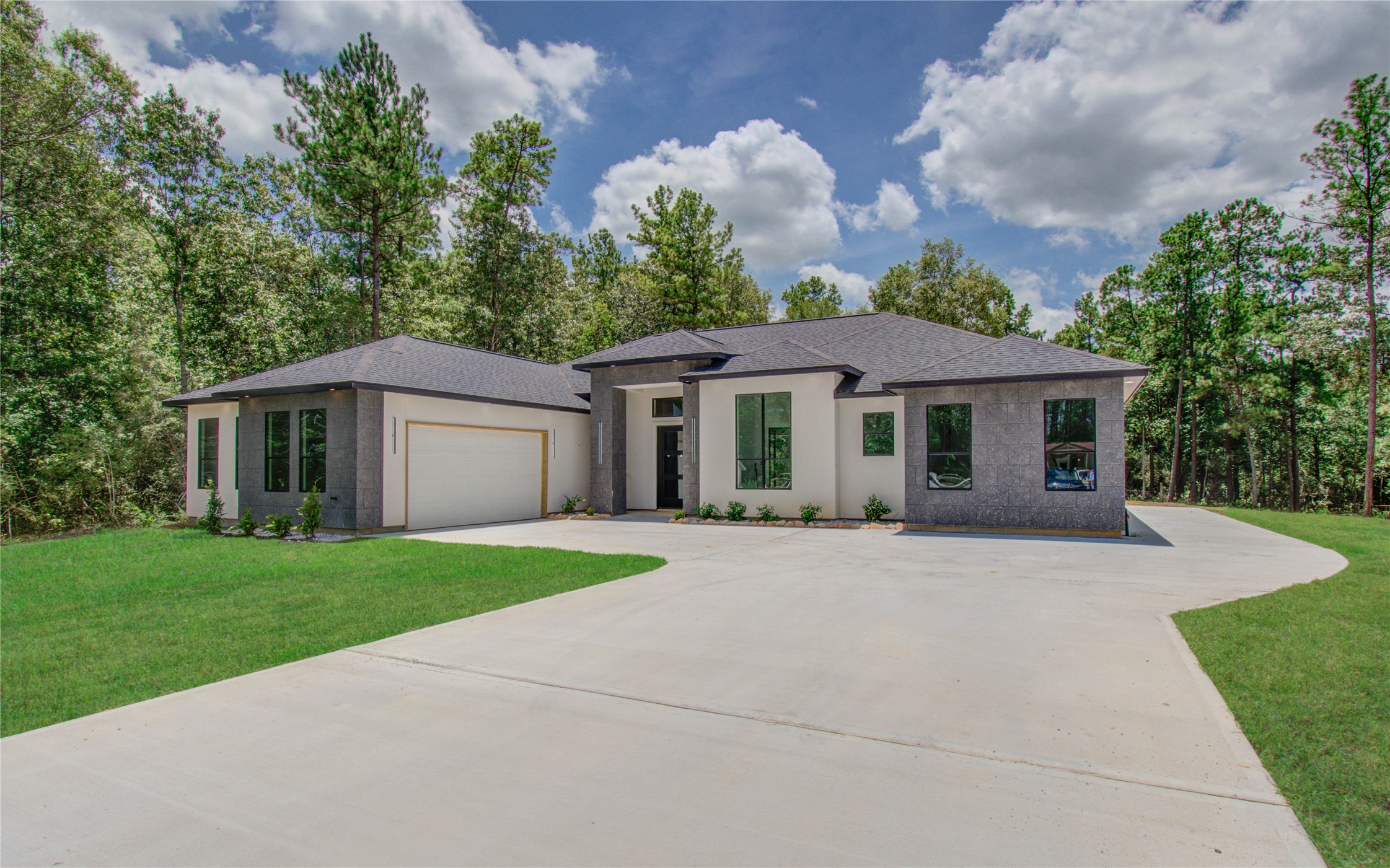 1244 Road 660 Dayton TX 77535