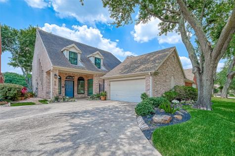 522 Kingfisher Drive Sugar Land TX 77478