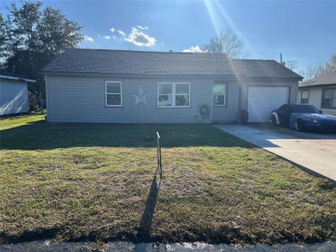 712 S Holmes Street La Porte TX 77571