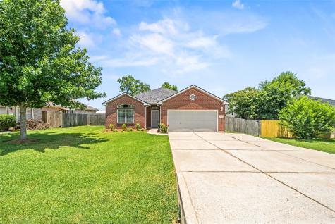 13450 Lake Breeze Lane Willis TX 77318