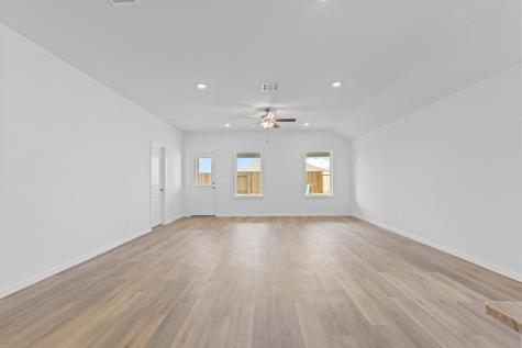 1411 Angelfish Drive Iowa Colony TX 77583