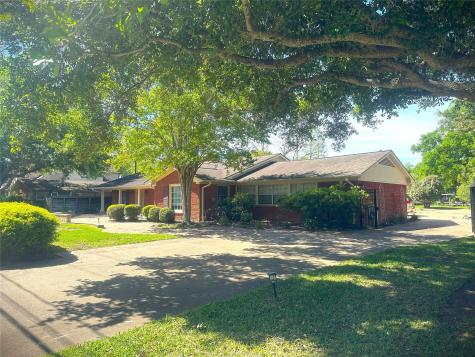 622 Oyster Creek Drive Sugar Land TX 77478