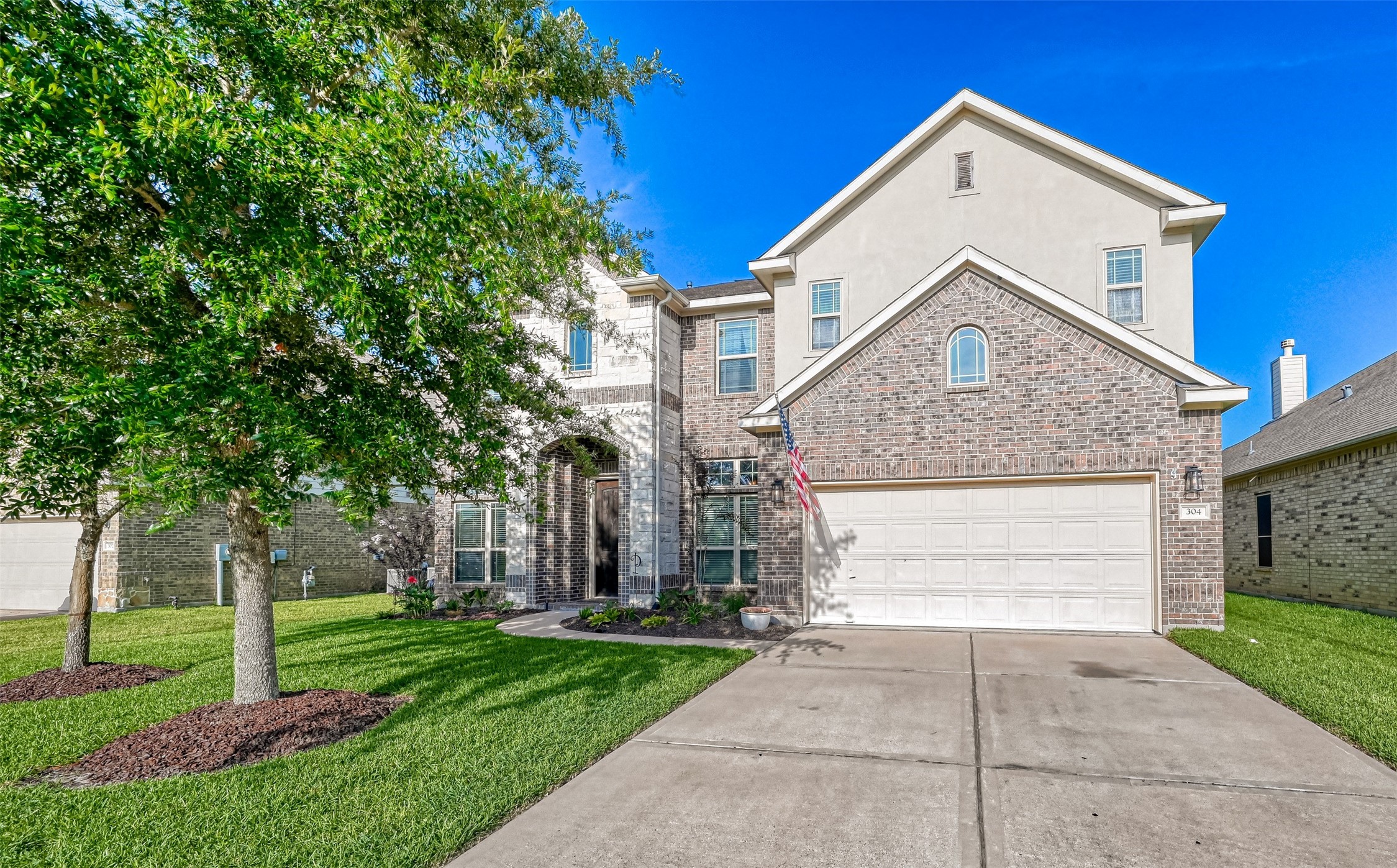304 W Fork Drive League City TX 77573