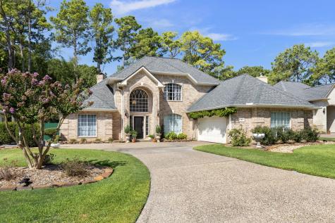 9 Fairfield Drive Montgomery TX 77356