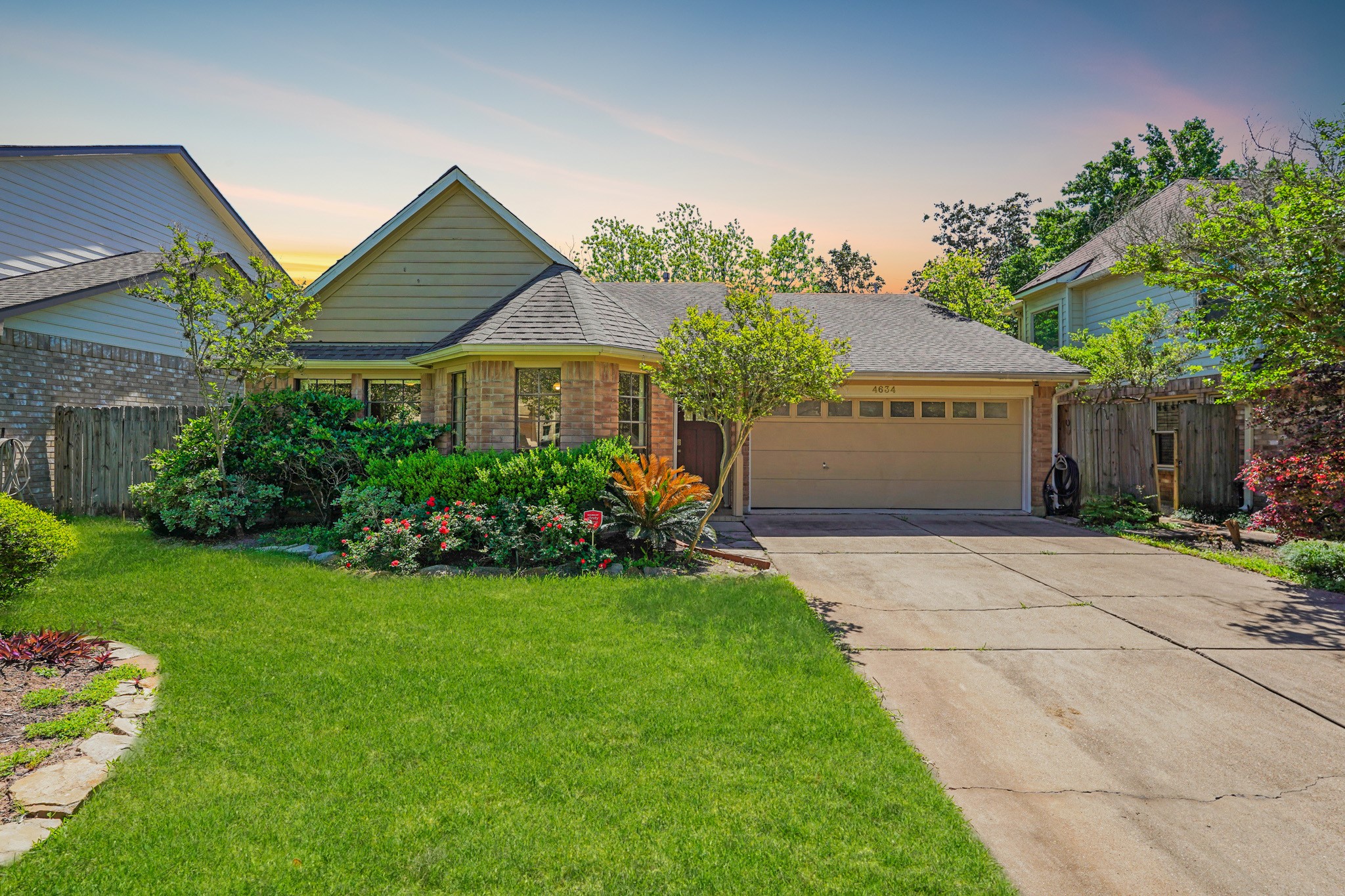4634 Sunshine Drive Sugar Land TX 77479