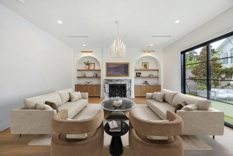 2823 Plumb Street Houston TX 77005
