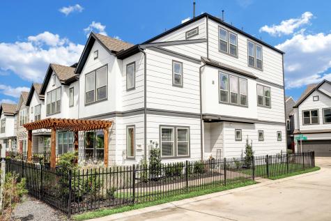 953 Ford Pines Lane Houston TX 77091