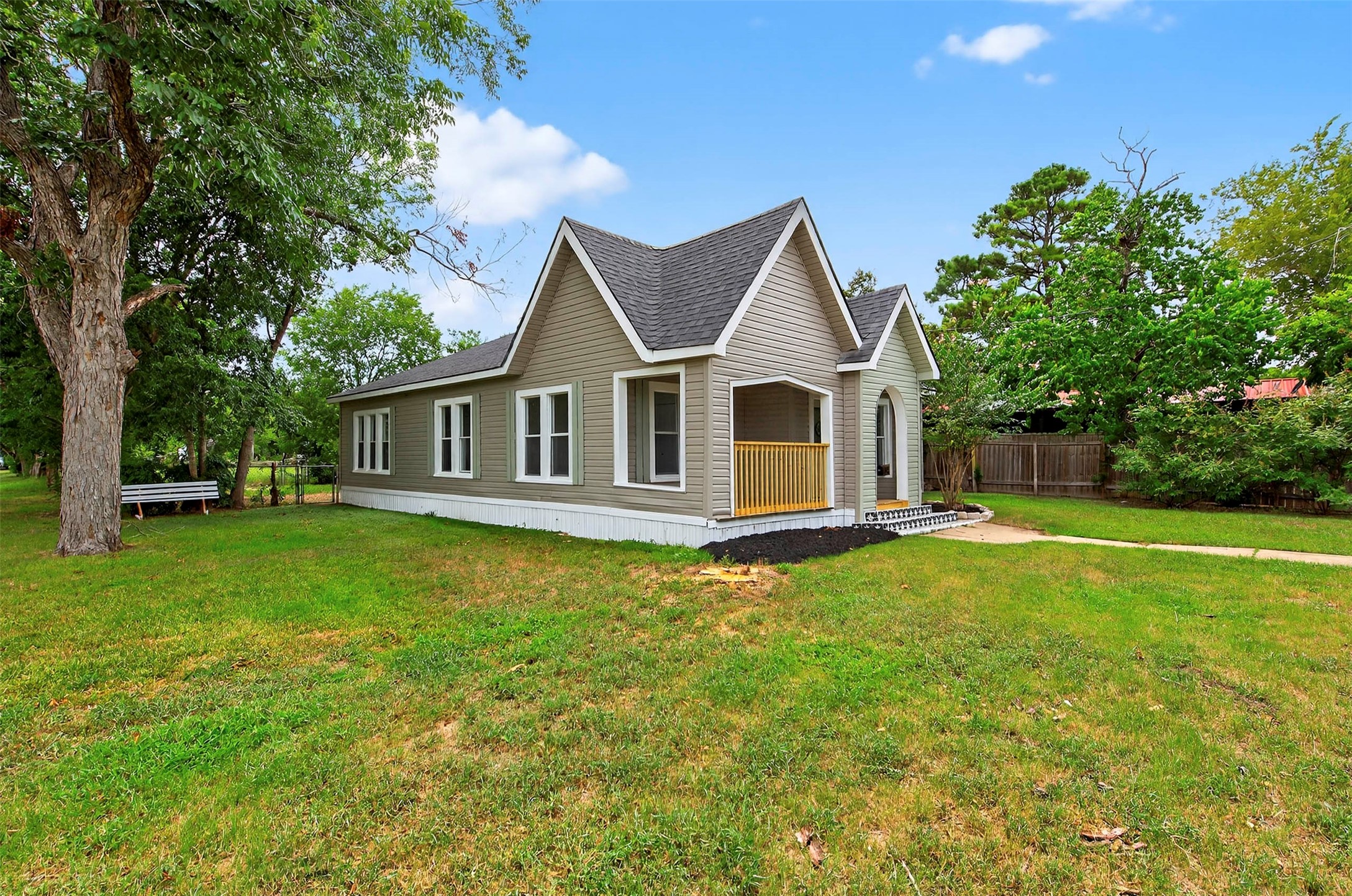 1001 N Banks Street Caldwell TX 77836