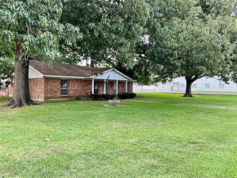 202 W Wahl Street Crosby TX 77532