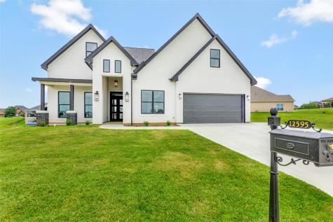 12595 St Louis Court Willis TX 77318