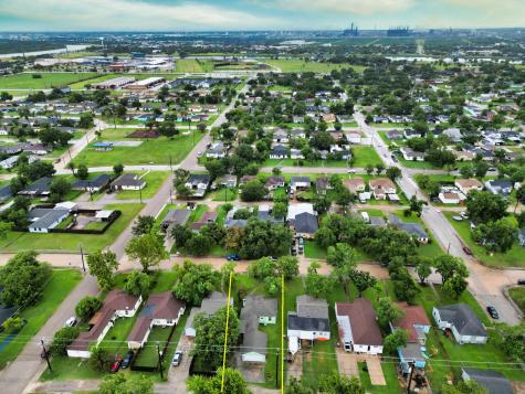 1619 W 8th Street Freeport TX 77541