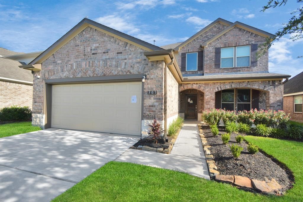 307 Lake Line Drive Alvin TX 77511