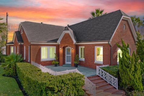 4428 Sherman Boulevard Galveston TX 77550