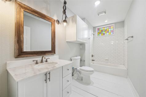 613 9th Street Galveston TX 77550