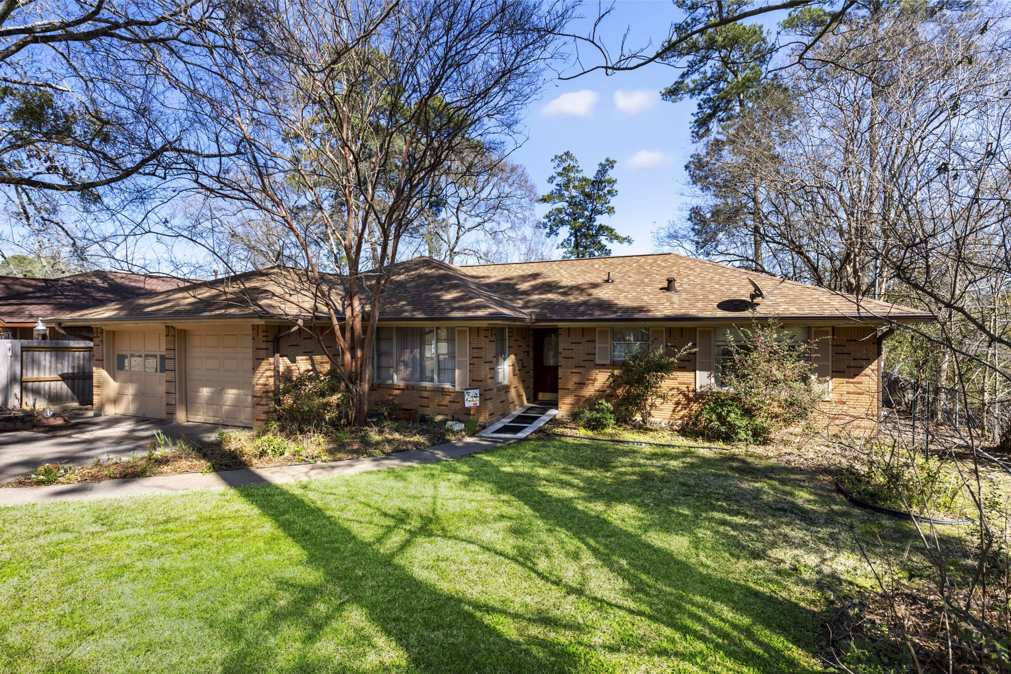 2323 Avenue P Huntsville TX 77340