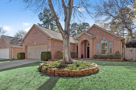 1810 Whispering Forest Drive Kingwood TX 77339