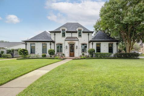 6163 Chevy Chase Drive Houston TX 77057