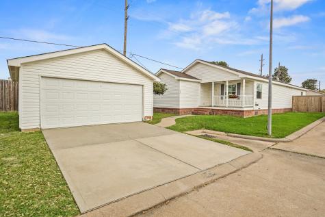 10003 Berrybriar Lane Tomball TX 77375