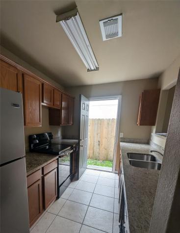3006 La Estancia Lane Houston TX 77093