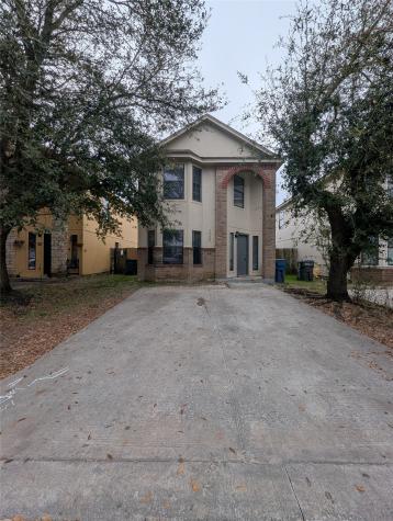 3006 La Estancia Lane Houston TX 77093
