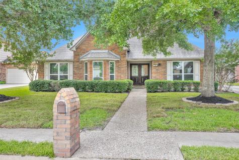 1023 Orchard Hill Street Houston TX 77077