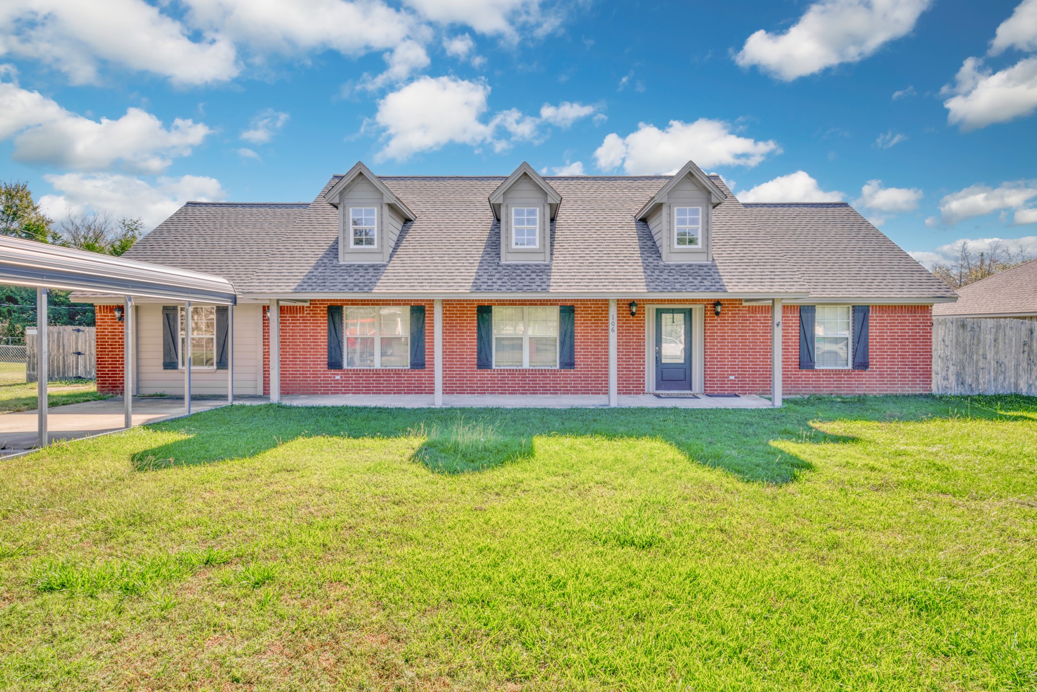 106 S Tammye Lane Madisonville TX 77864