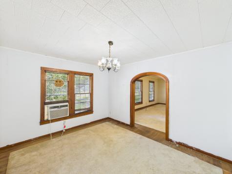 305 W Converse Street Weimar TX 78962