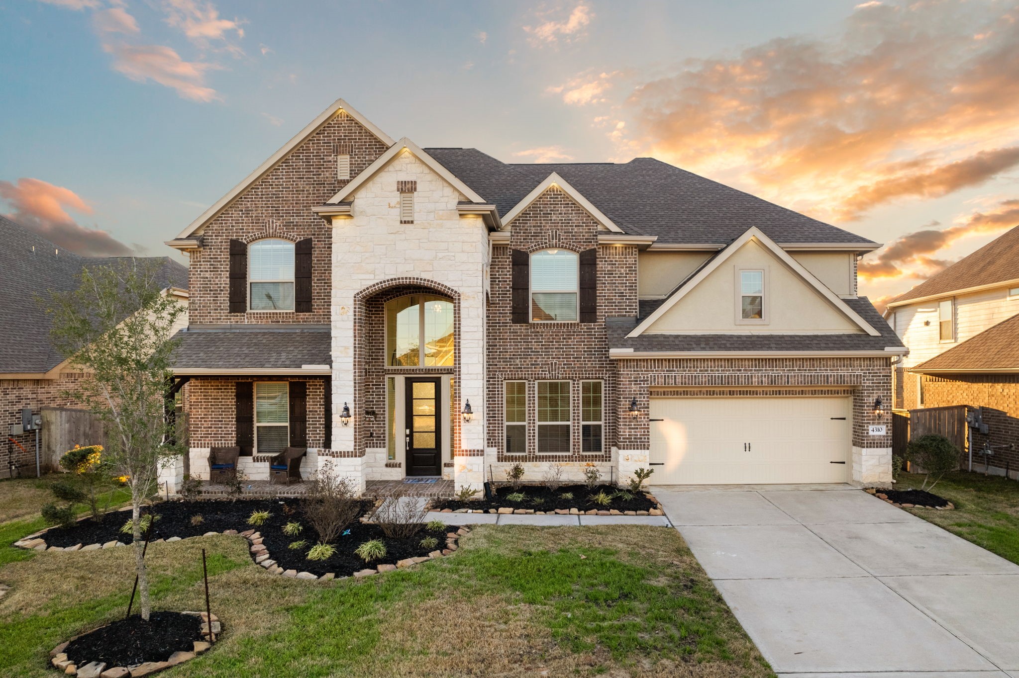 4310 Thetford Manor Trail Rosharon TX 77583