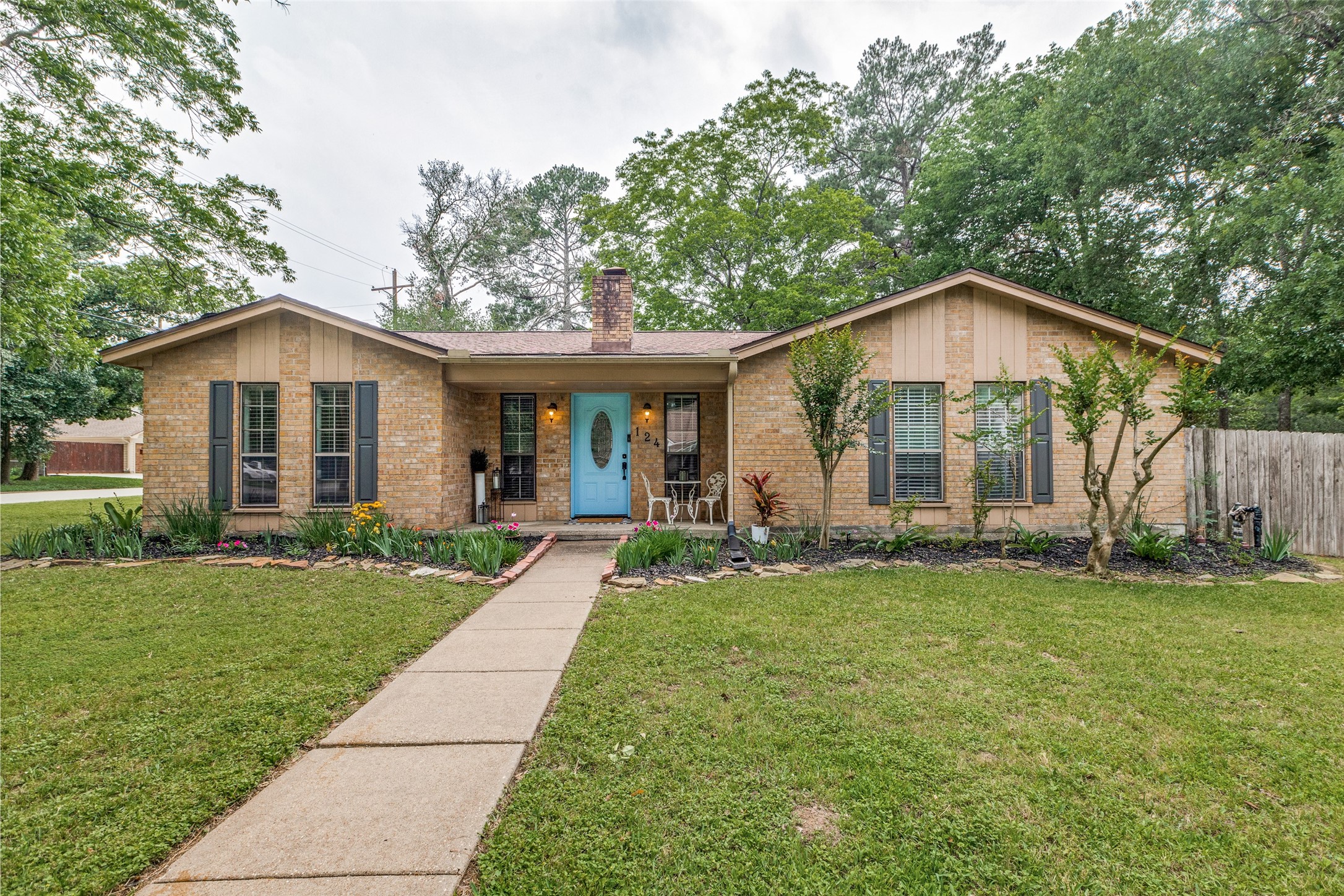124 Magnolia Way Huntsville TX 77320