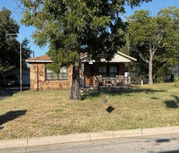 2017 Eden Avenue Haltom City TX 76117