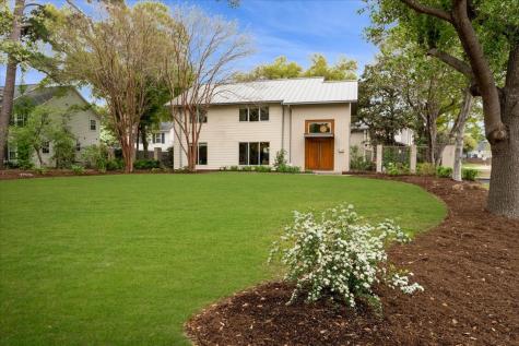 725 Garden Oaks Boulevard Houston TX 77018