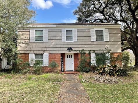 704 N Fulton Street Wharton TX 77488