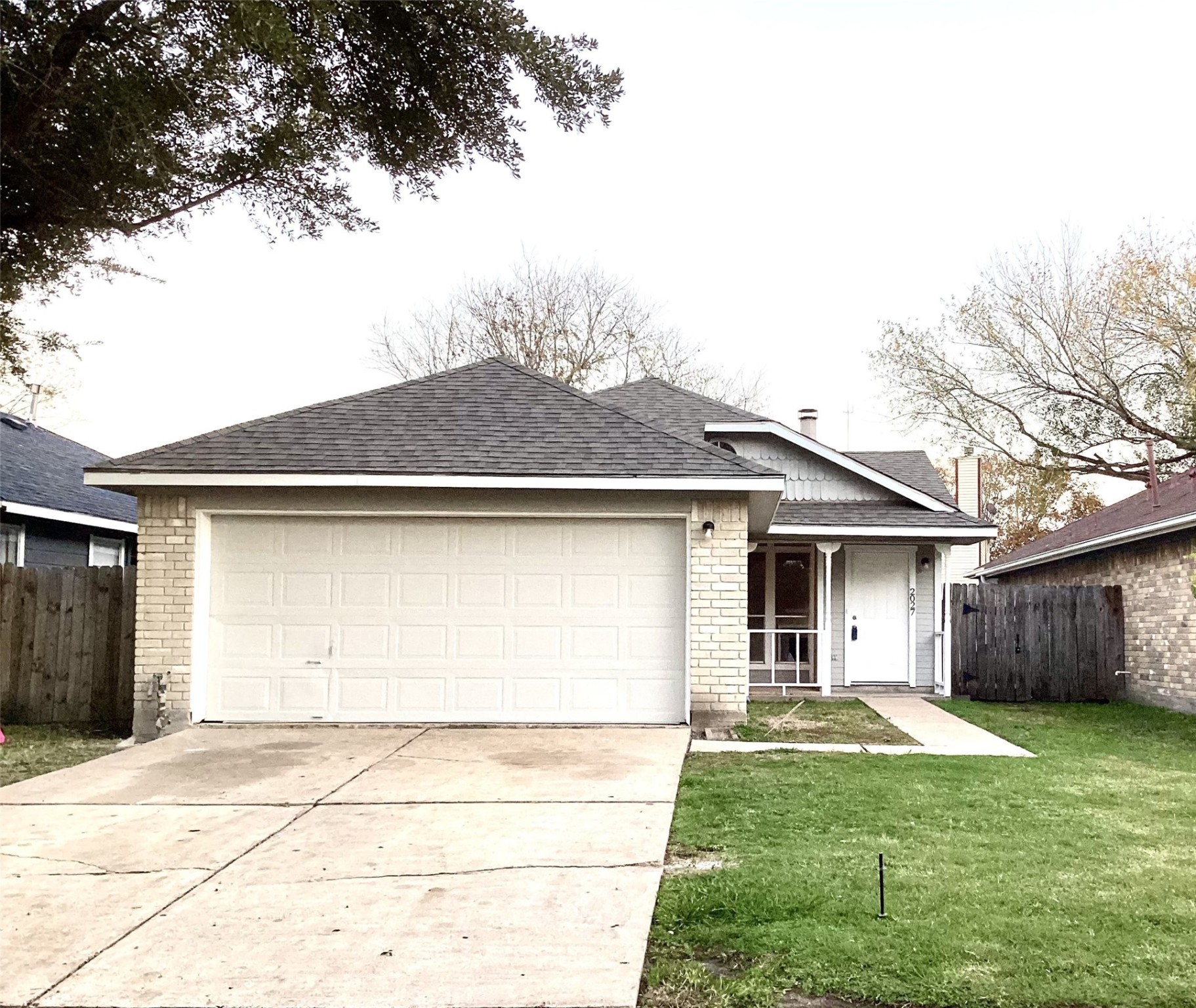 2027 Greencourt Drive Missouri City TX 77489