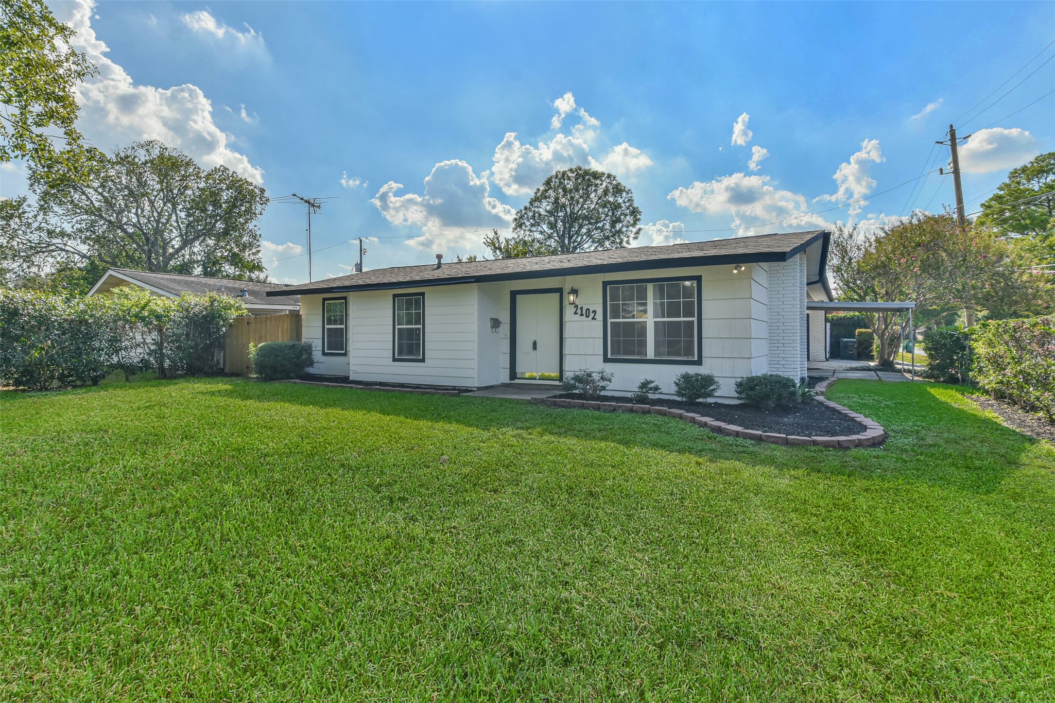 2102 Linden Creek Lane Houston TX 77017