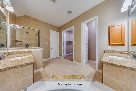 2309 Rosehill Garden Trail Pearland TX 77089