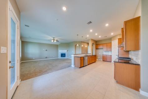 2309 Rosehill Garden Trail Pearland TX 77089