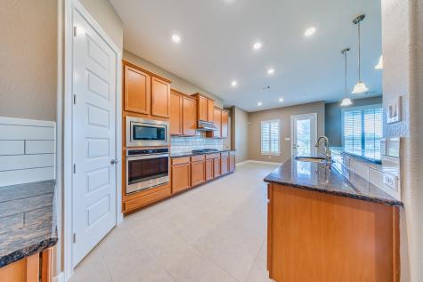 2309 Rosehill Garden Trail Pearland TX 77089