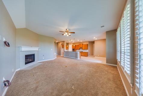 2309 Rosehill Garden Trail Pearland TX 77089