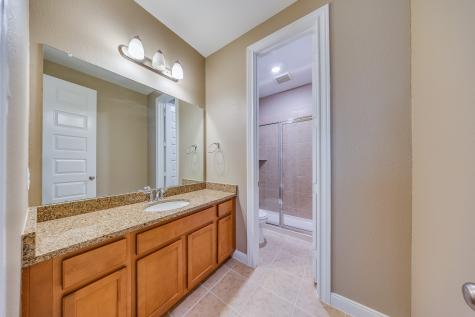 2309 Rosehill Garden Trail Pearland TX 77089