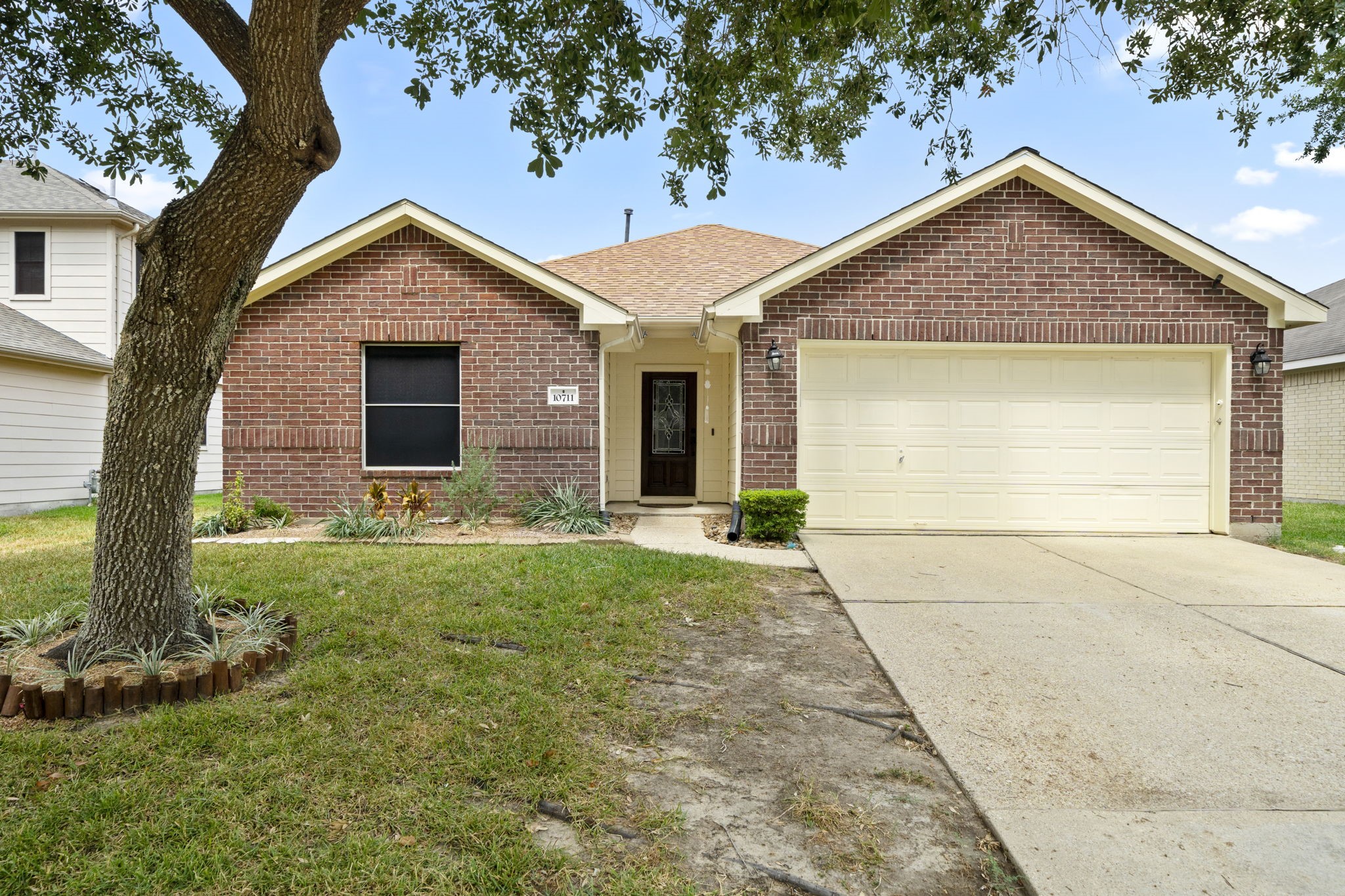 10711 Gold Finch Road Baytown TX 77523