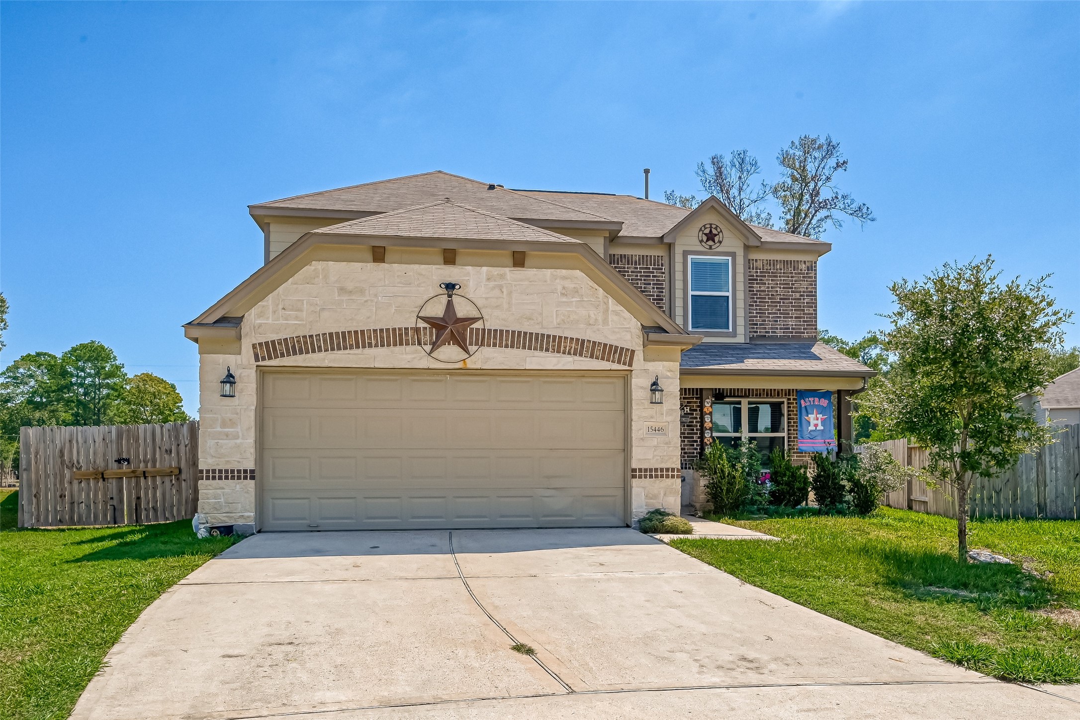 15446 Meandering Post Trail Houston TX 77044