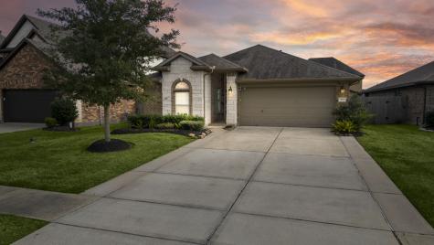 4818 Ladona Court League City TX 77573