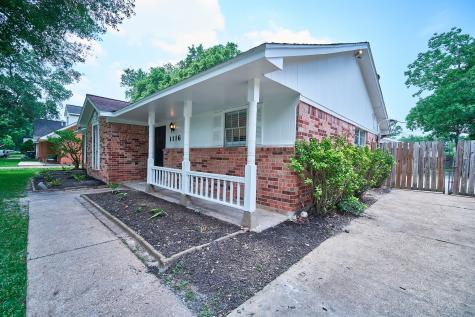 1116 Nancy Street Pearland TX 77581
